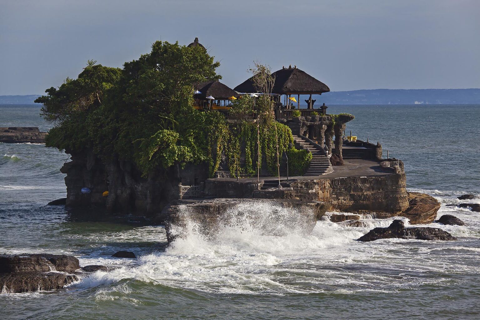 PURA TANAH LOT is one of the most important Hindu Sea Temples - BALI, INDONESIA