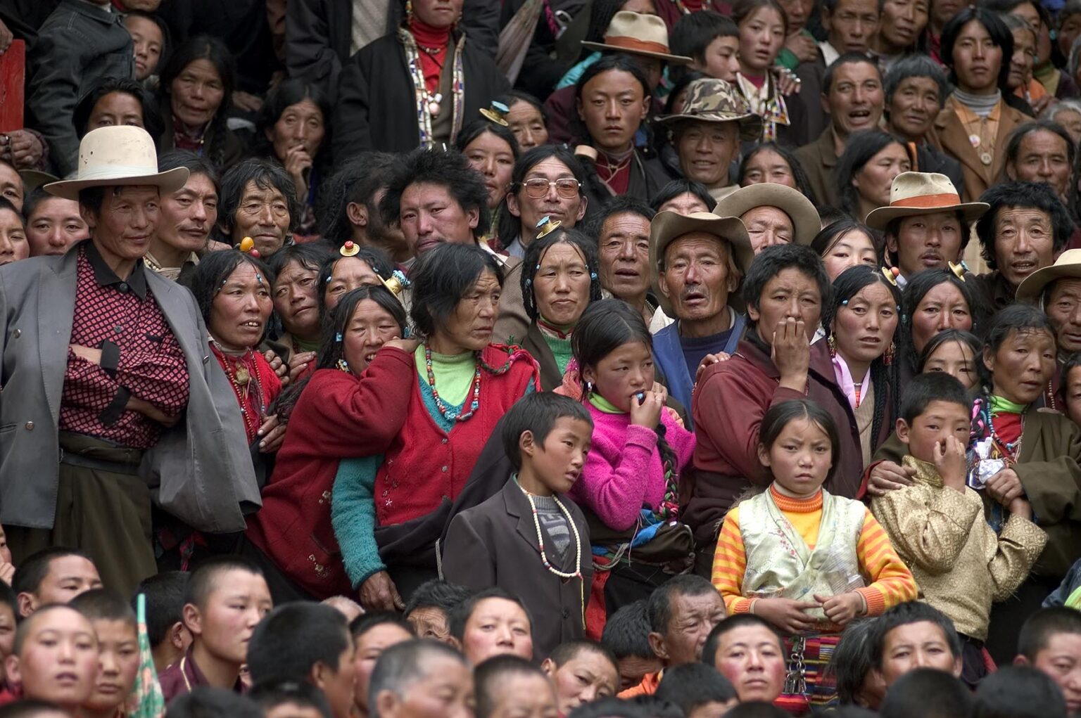 Khampa crowd at the Nyingma Cham Dances, Katok Dorjeden Monastery - Kham, (eastern, Tibet), Sichuan Province, China