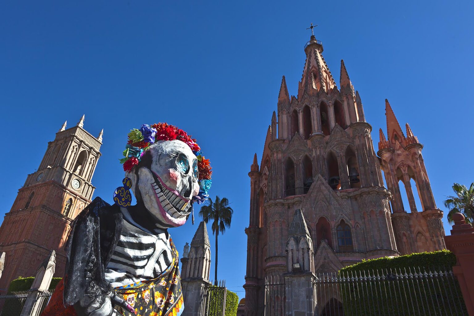 A paper mache giant LA CALAVERA CATRINA or Elegant Skull, the icon of the DAY OF THE DEAD - SAN MIGUEL DE ALLENDE, MEXICO