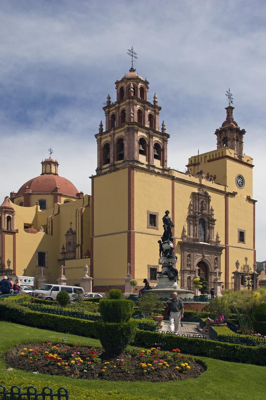 The Central CATHEDRAL is a classic example of Colonial architecture - GUANAJUATO,  MEXICO
