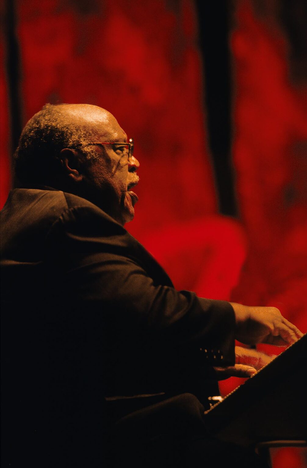 LES McCANN plays the PIANO and SINGS at the MONTEREY JAZZ FESTIVAL - CALIFORNIA