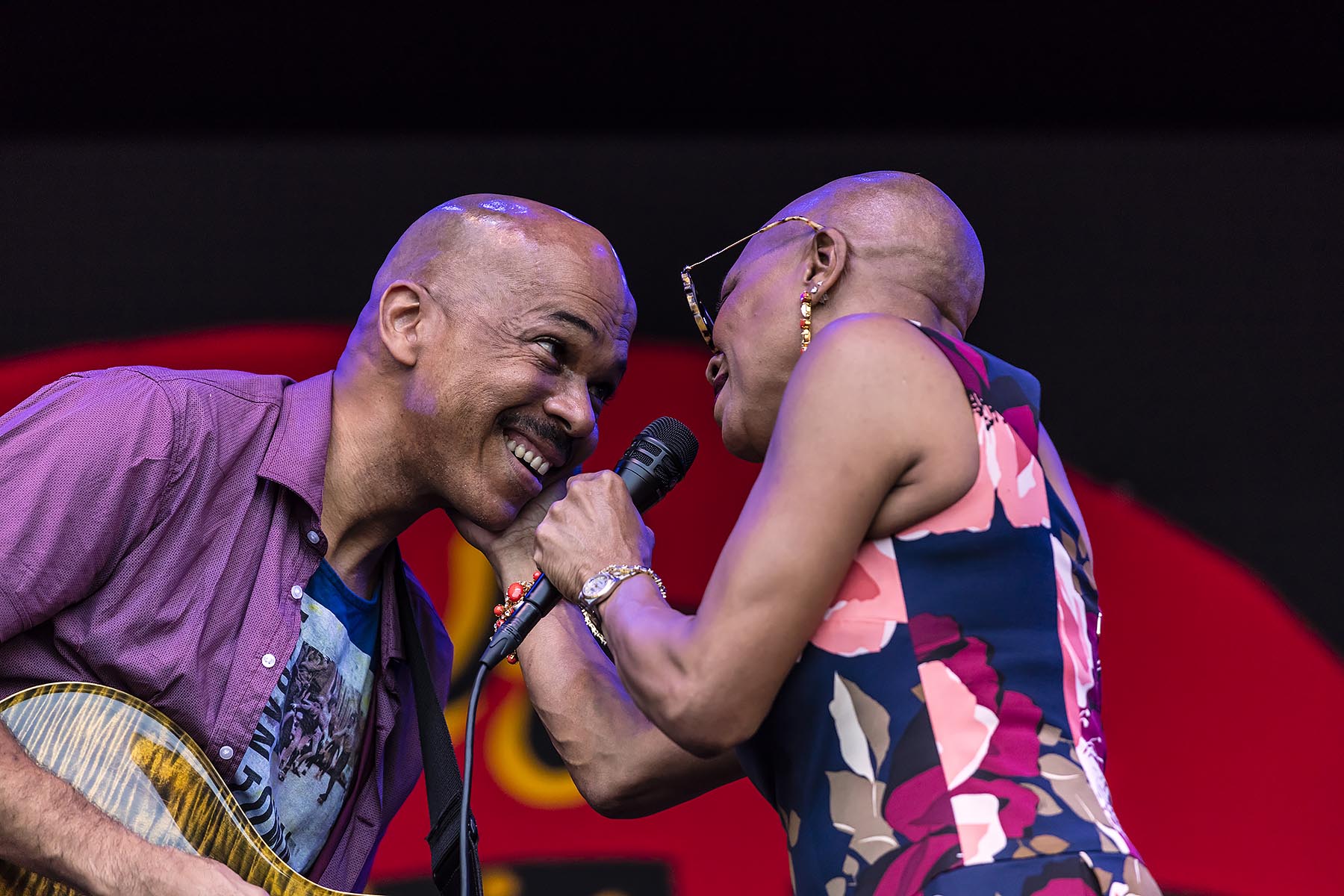 CHARLTON JOHNSON on guitar with DEE DEE BRIDGEWATER singing with her new band MEMPHIS - MONTEREY JAZZ FESTIVAL, CALIFORNIA