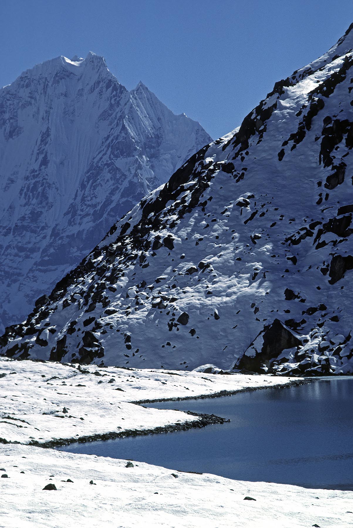 Dhud Pokhari (milk lake), with Thamserku Peak in the background - Gokyo, KHUMBU DISTRICT, NEPAL