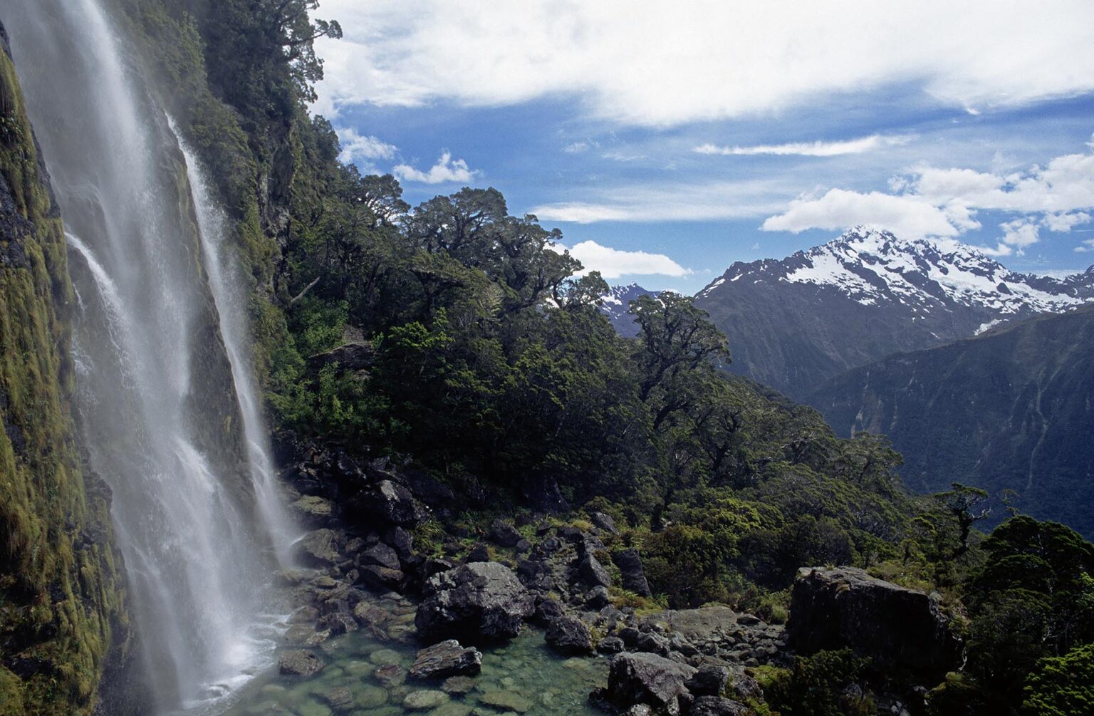 Spectacular EARLAND FALLS & MT CHRISTINA along the ROUTEBURN TRACK - FIORDLAND NATIONAL PARK, NEW ZEALAND'S SOUTHLAND