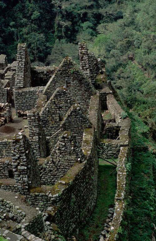 The INCA Ruins of WINAY WAYNA (forever young) are the most spectacular on the INCA TRAIL - PERUVIAN ANDES
