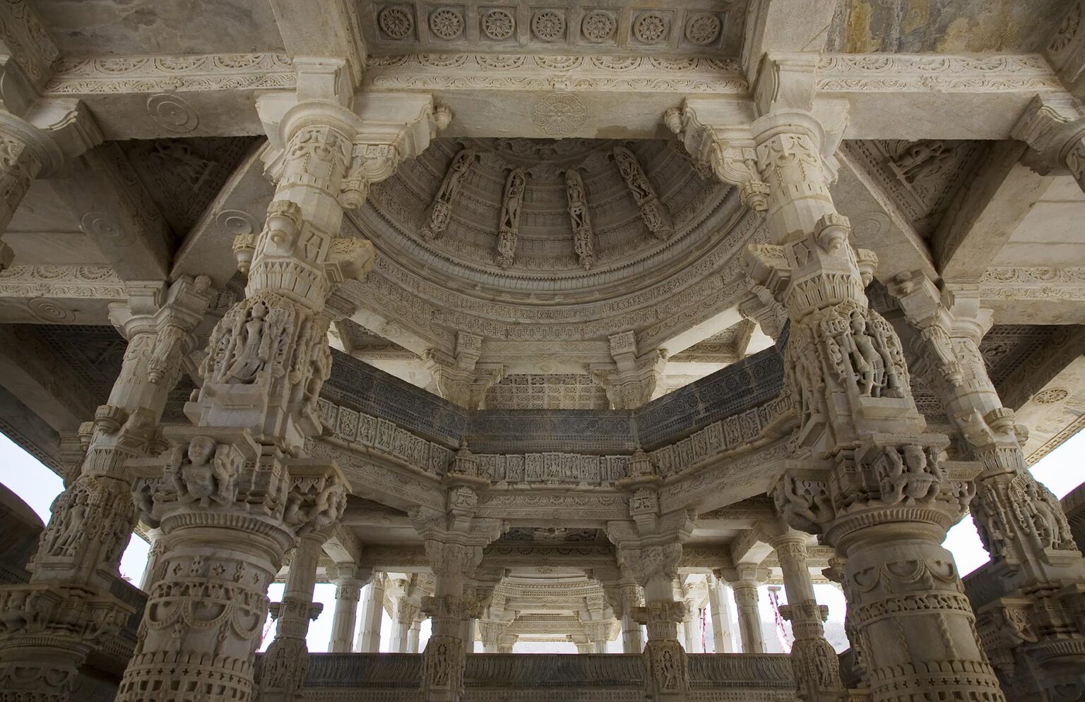 The CHAUMUKHA MANDIR TEMPLE at RANAKPUR in the Pali District of RAJASTHAN near Sadri has 1440 carved pillars with no two alike - INDIA