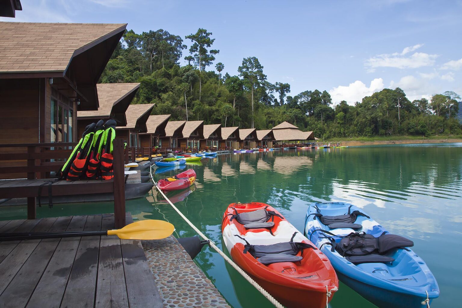 High end FLOATING BUNGALOS on CHIEW LAN RESERVOIR which was created by the Ratchaprapa dam in the heart of KHAO SOK NATIONAL PARK - SURATHANI PROVENCE, THAILAND