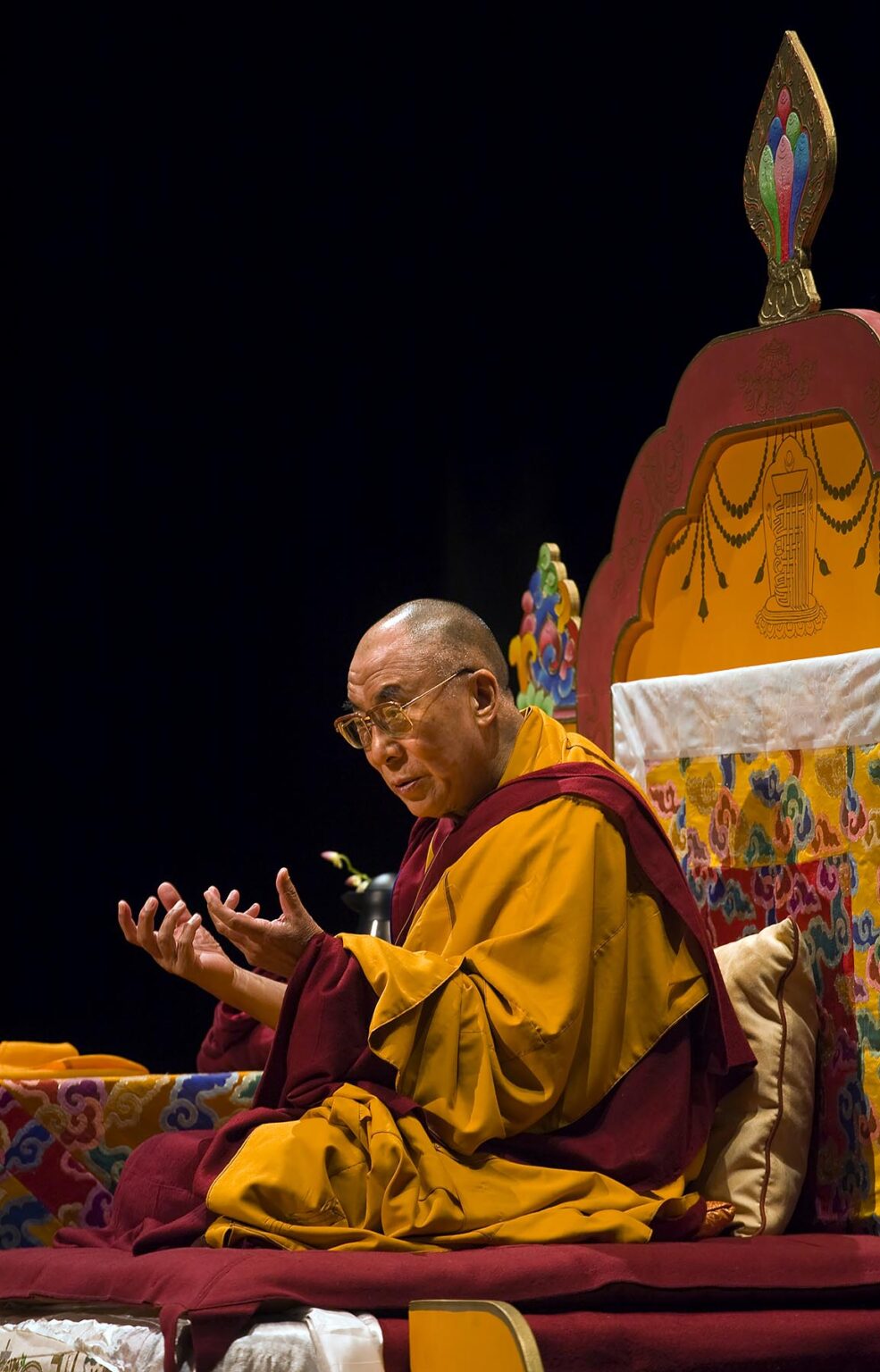 The 14th DALAI LAMA teaches ATISHA'S LAMP FOR THE PATH TO ENLIGHTENMENT in October 2007 sponsored by KUMBUM CHAMTSE LING and the TIBETAN CULTURAL CENTER, BLOOMINGTON, INDIANA