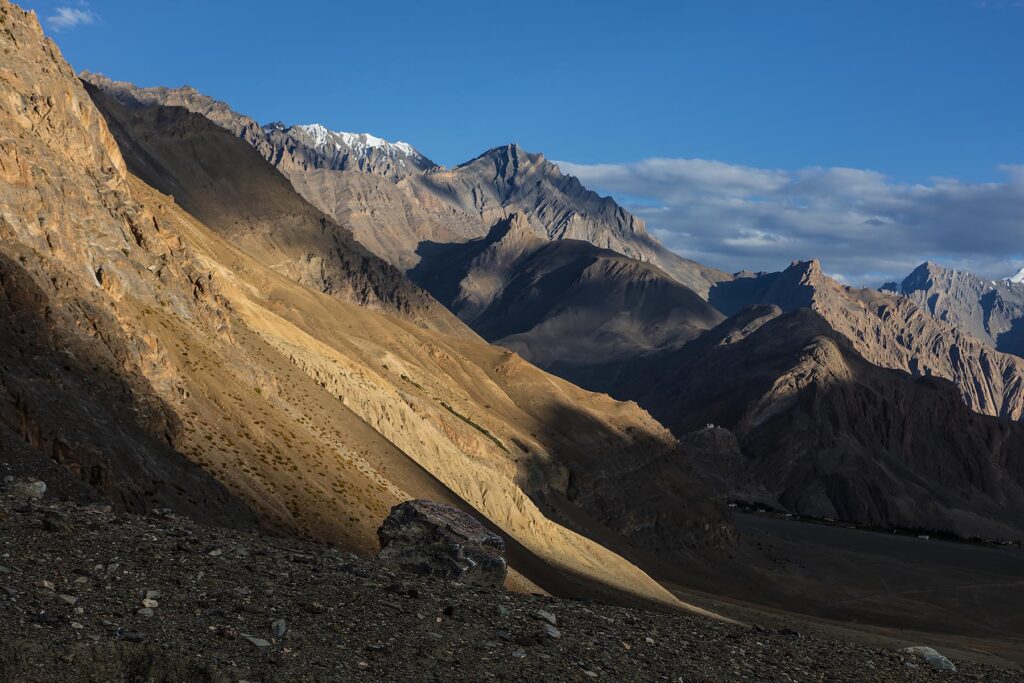 HIMALAYAN PEAKS drop down into the ZANSKAR RIVER GORGE - ZANSKAR, LADAKH, INDIA