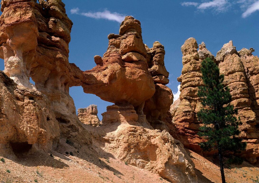 Natural Window & unique rock formations - BRYCE CANYON NATIONAL PARK, UTAH